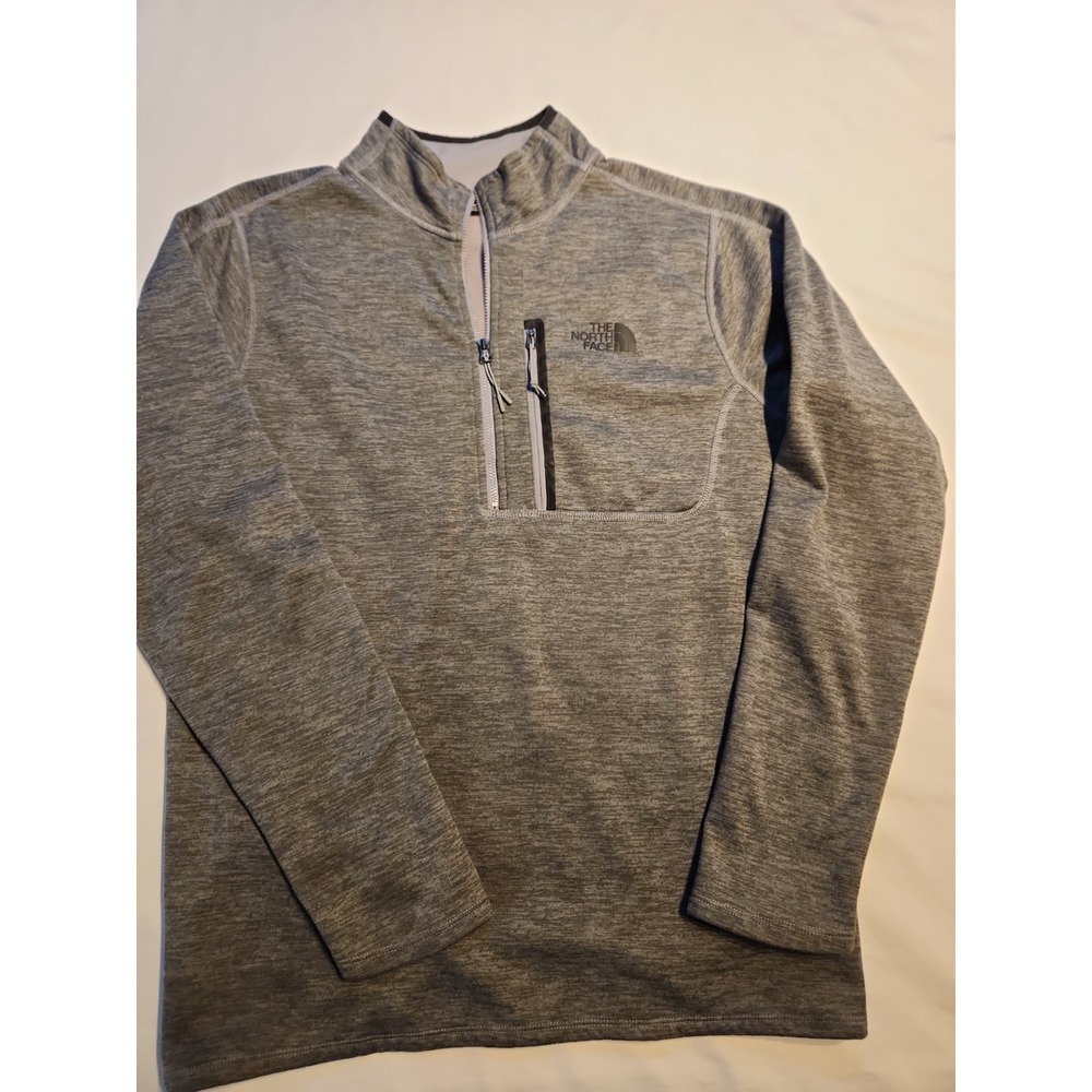 The North Face Men's Gray 1/4 Zip Pullover Mock Neck Long Sleeve Size Medium